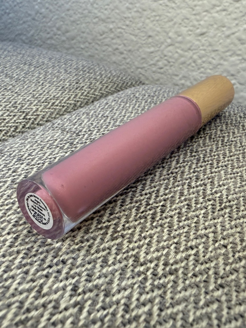 Josie Maran Lip Gloss in Pink Bloom, Argan Natural Volume - Picture 8 of 12